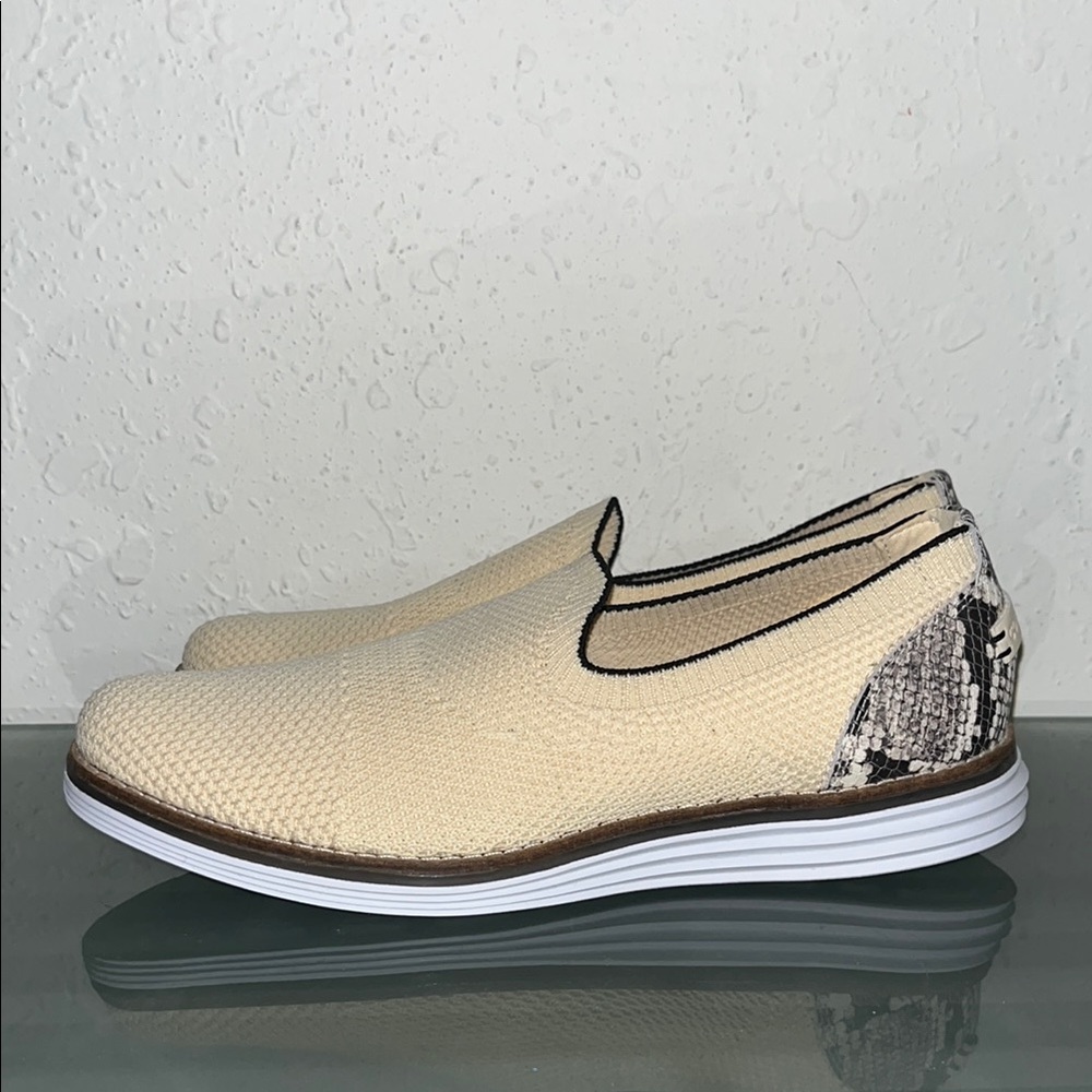 NWOB Cole Haan Women’s Original Grand Cloudfeel Meridian Loafer